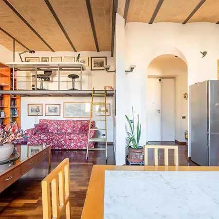 Apartment New Trastevere Home: Big, Elegant, Comfy *
