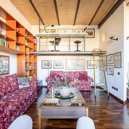 Apartment New Trastevere Home: Big, Elegant, Comfy