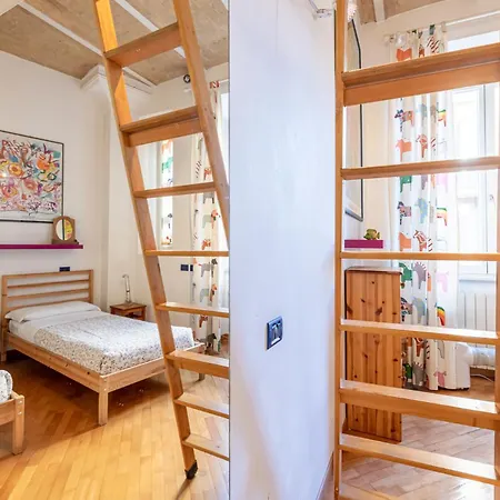 New Trastevere Home: Big, Elegant, Comfy Rome